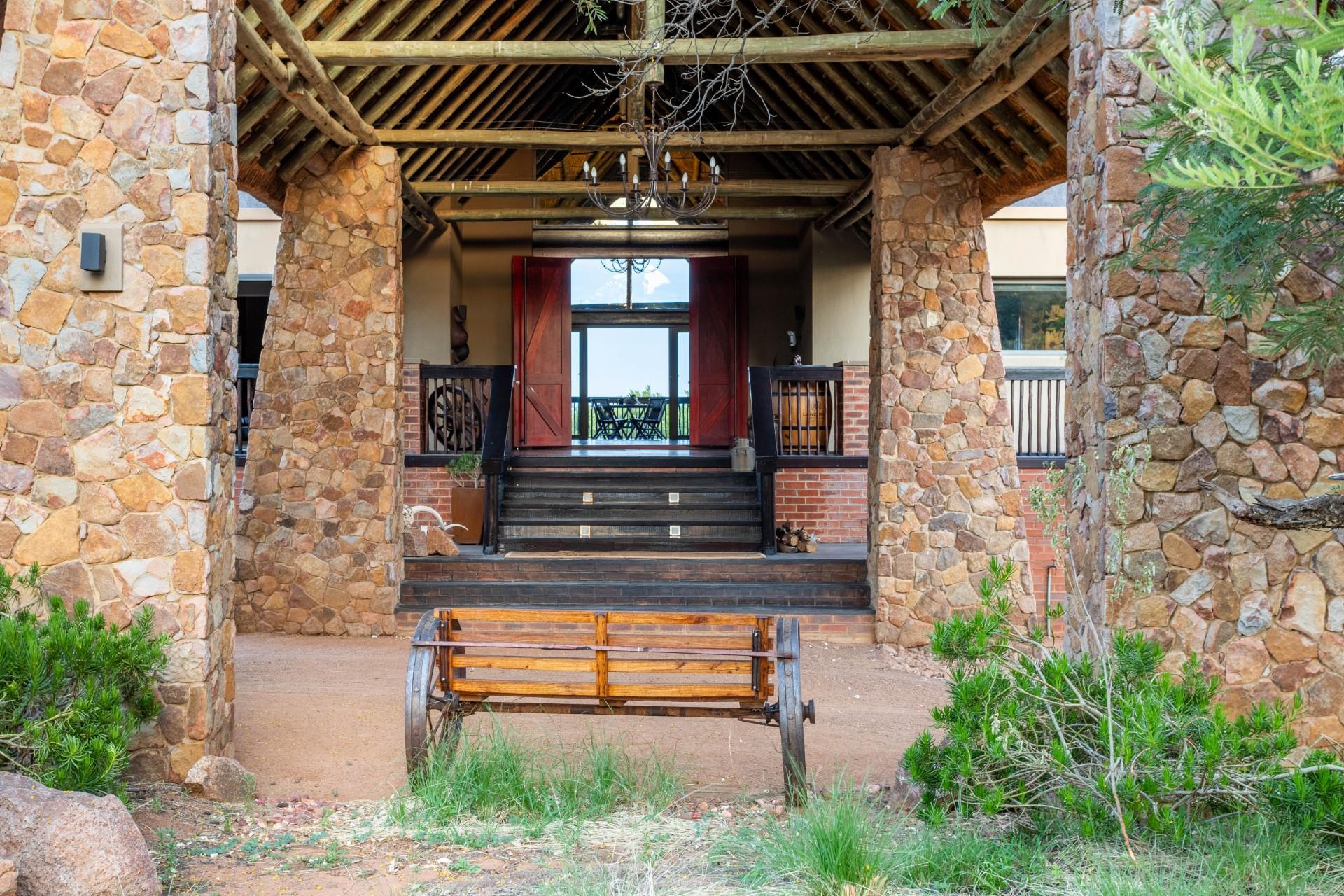 Vaalkop Dam Bush Lodge — photograph 5