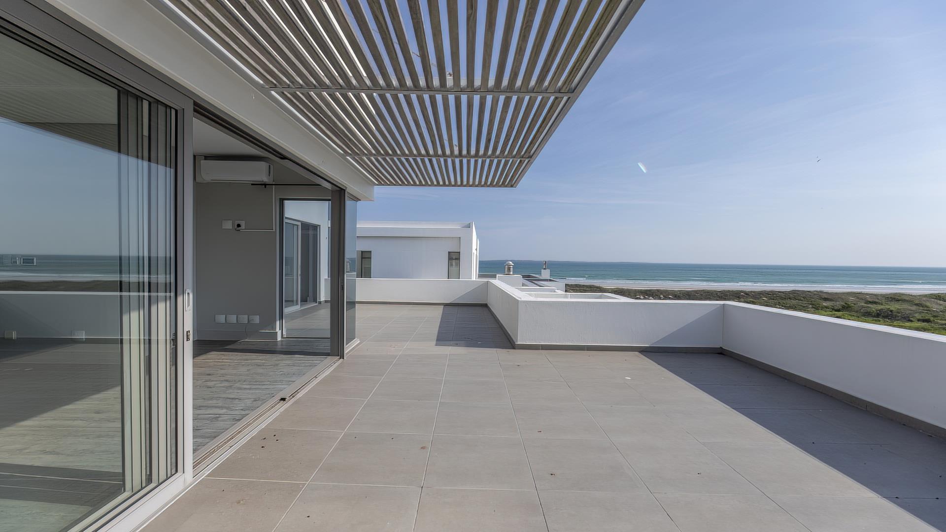 Big Bay Six-Bed Beachfront Home — photograph 2