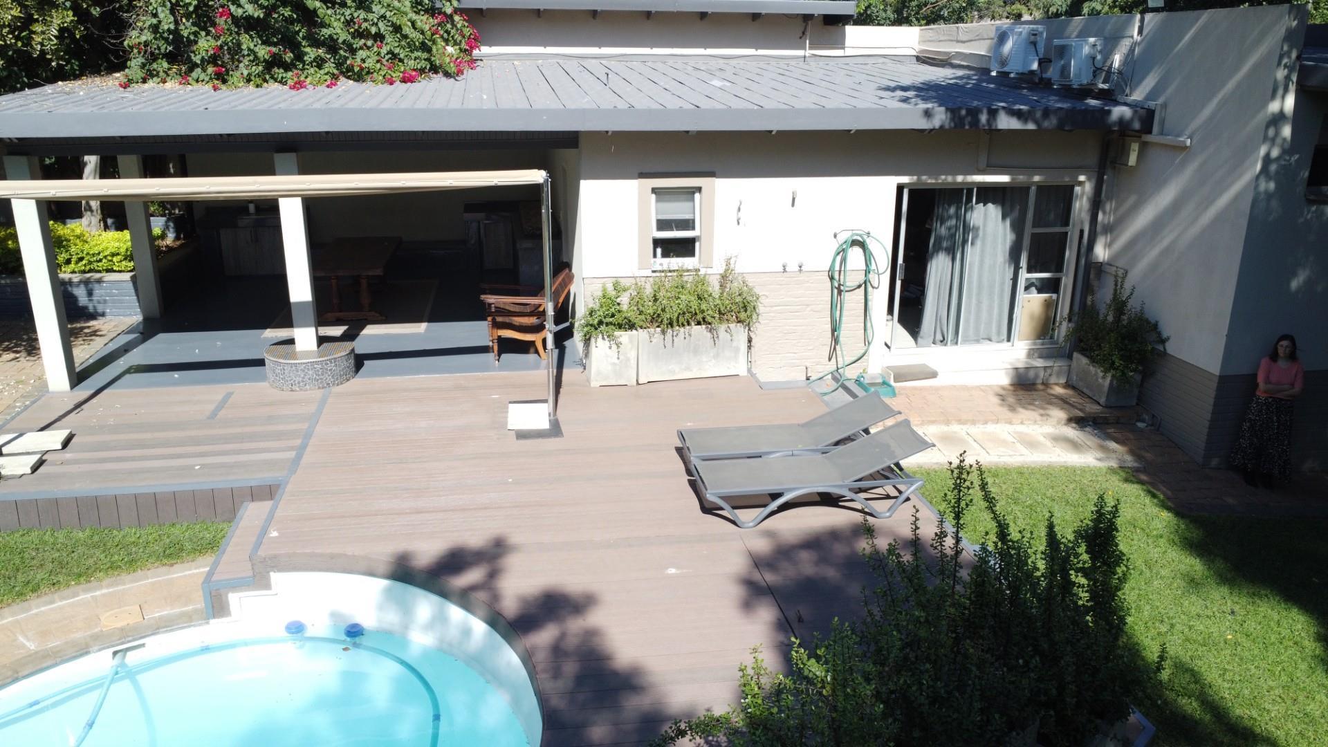 Home With Two Flatlets in Cashan — photograph 3