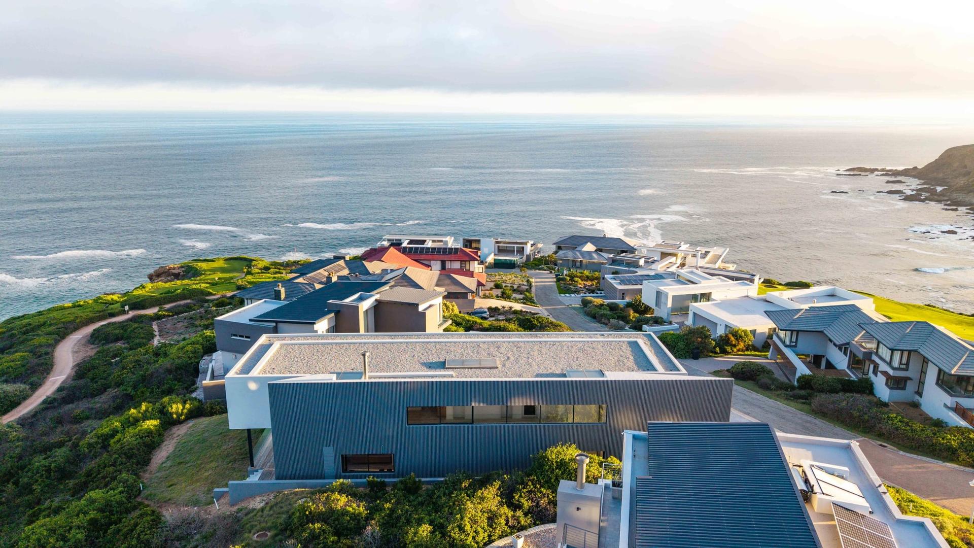 Pinnacle Point Lift Home — photograph 2