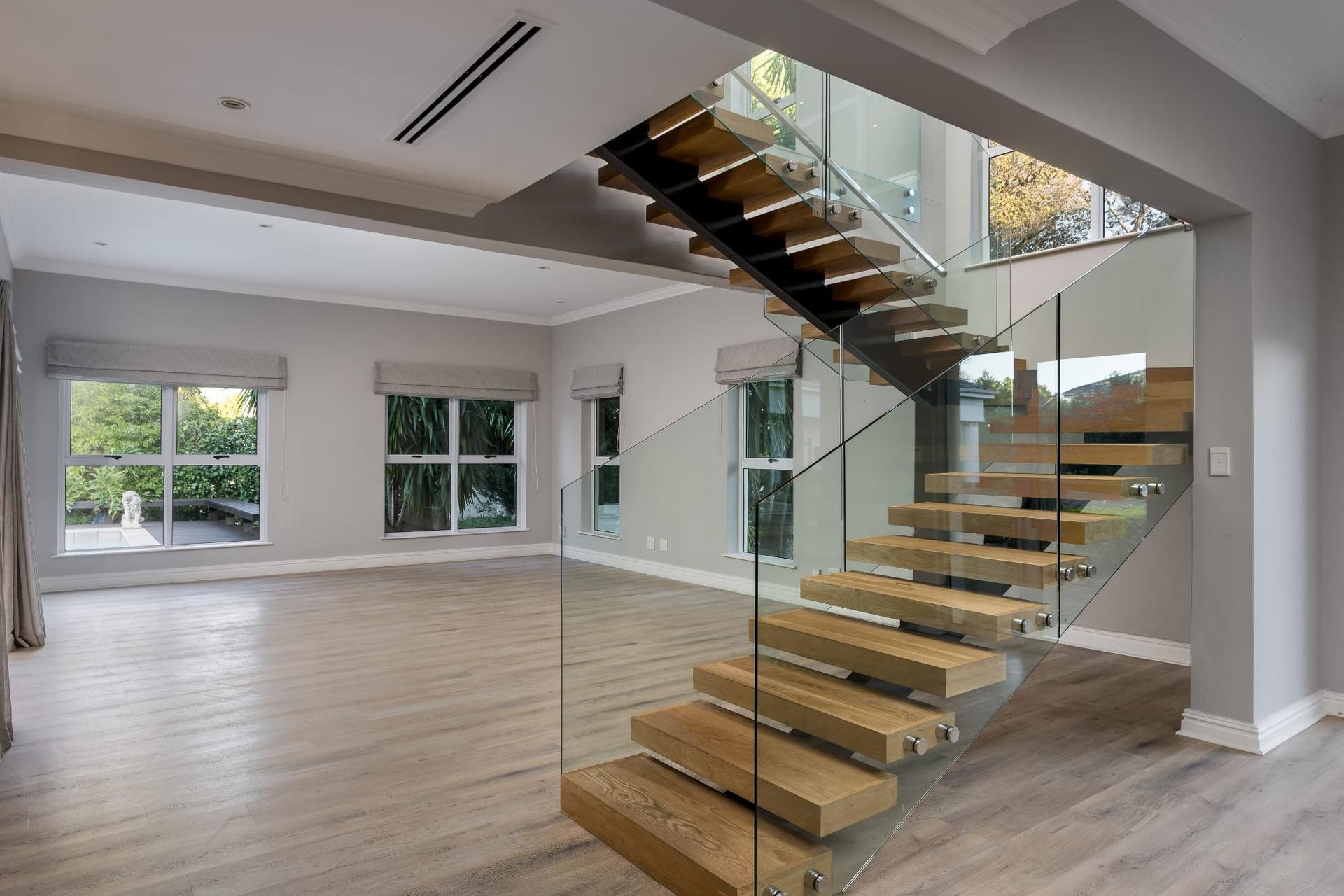 Erinvale Four-Bed Home with Flatlet — photograph 4