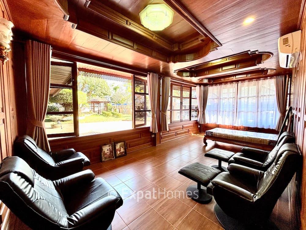 7-Bedroom House in Chiang Mai — photograph 5