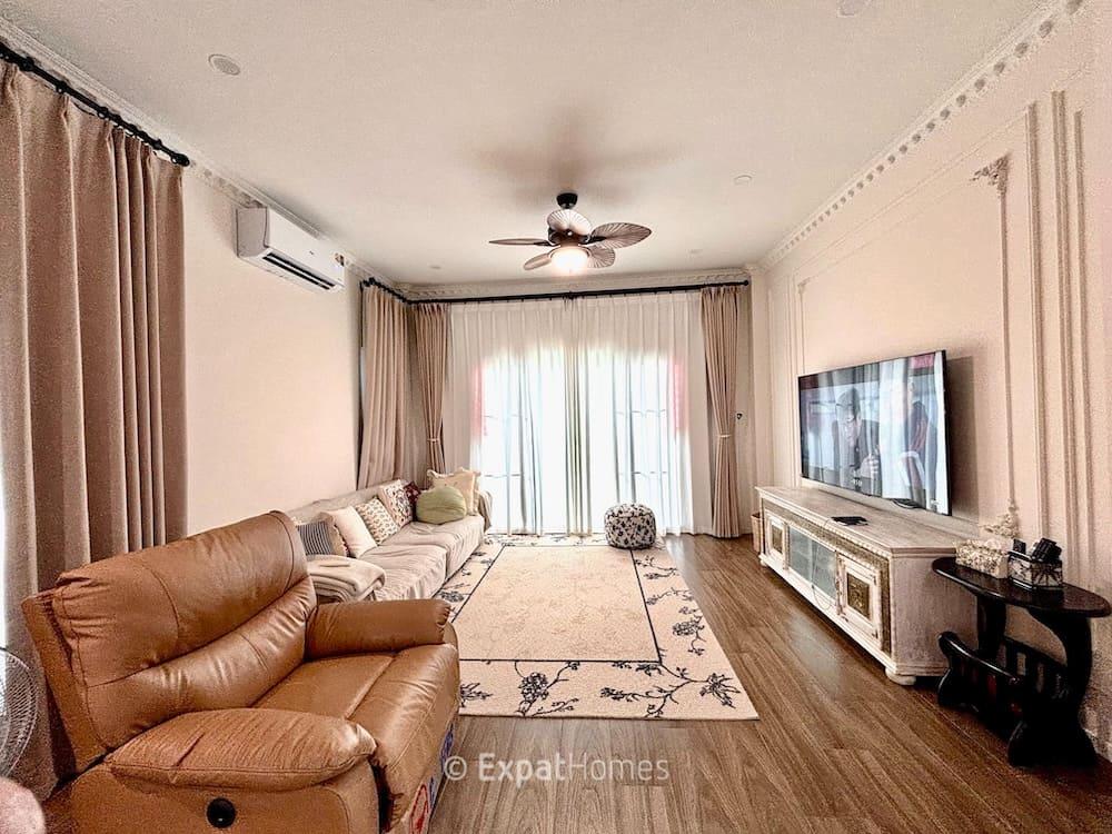 5-Bedroom House in Hang Dong — photograph 5