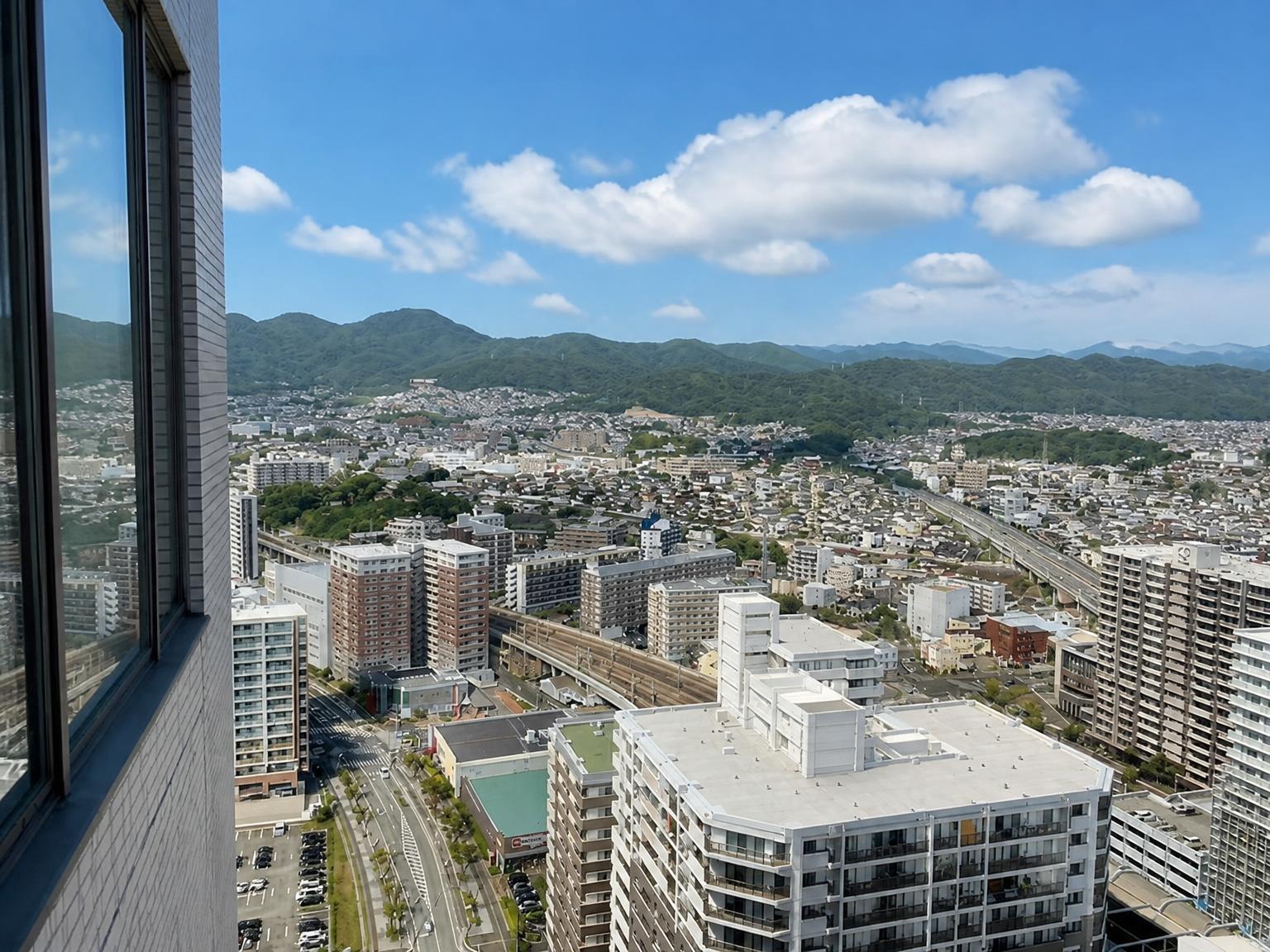 Premist Chihaya Tower Twin Marks — photograph 3