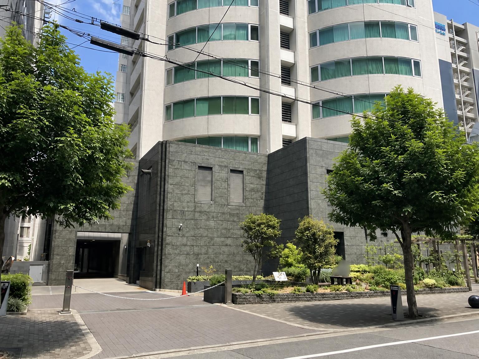 City Tower Osaka — photograph 2
