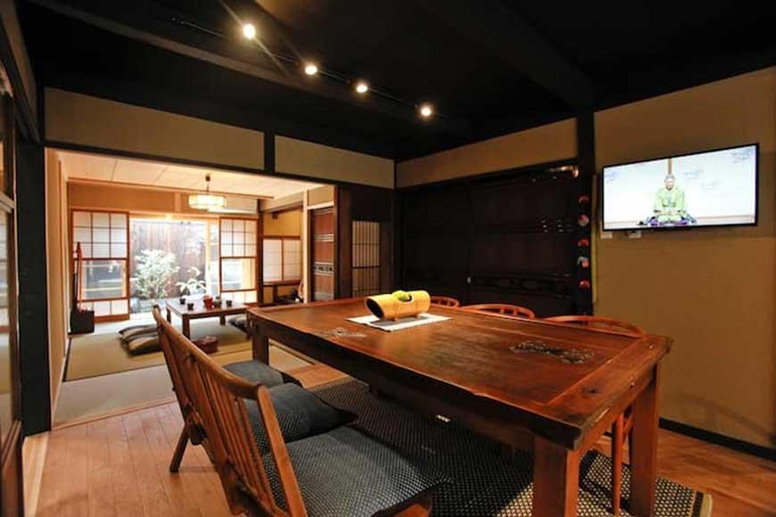 Machiya in Shimogyo-ku, Kyoto — photograph 5