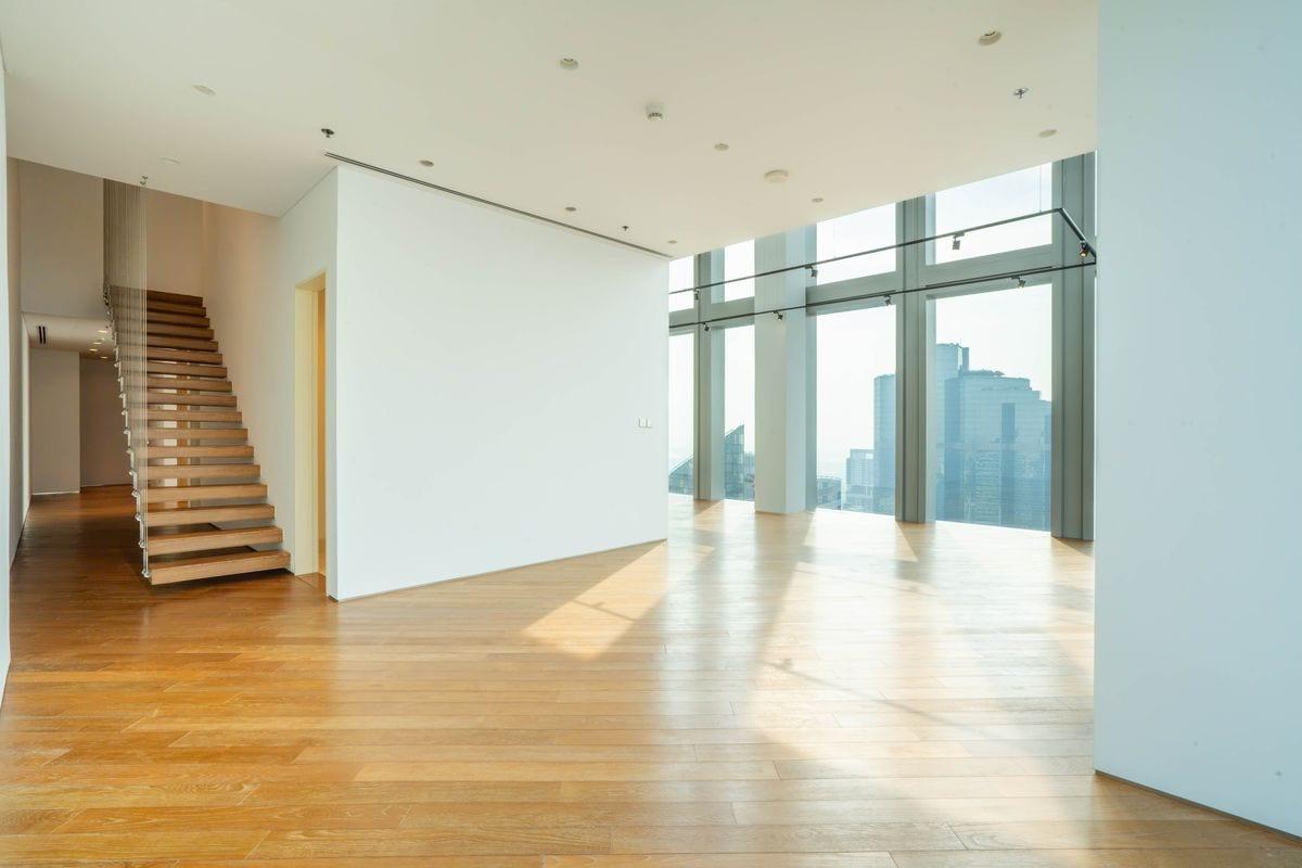Branded Two-Bed Duplex in Silom — photograph 2