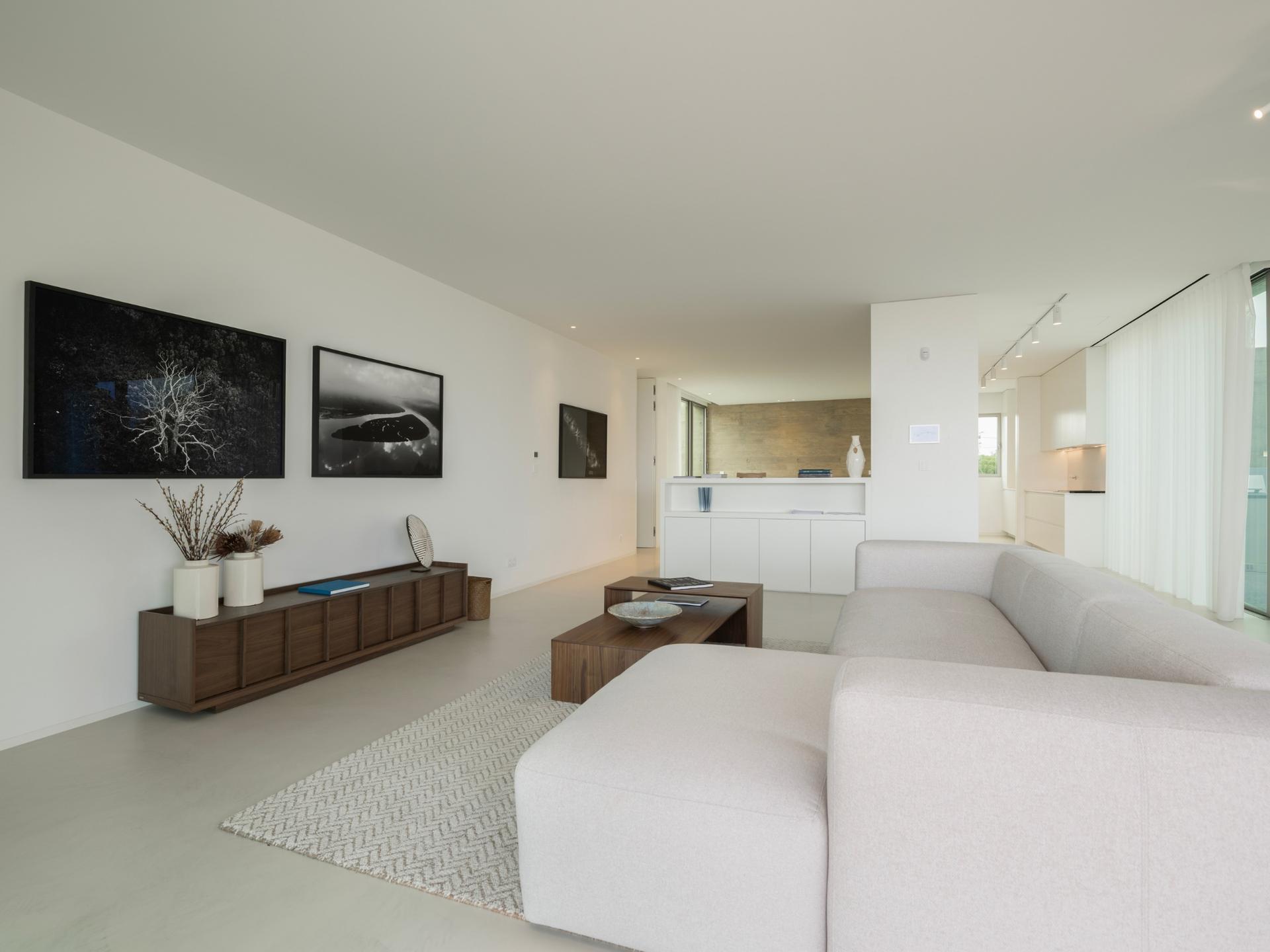 PLUZ Premium Living — photograph 5