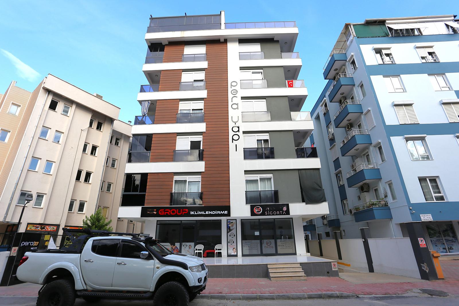 Apartments in Üçgen, 96. Sk. No:52 — photograph 2