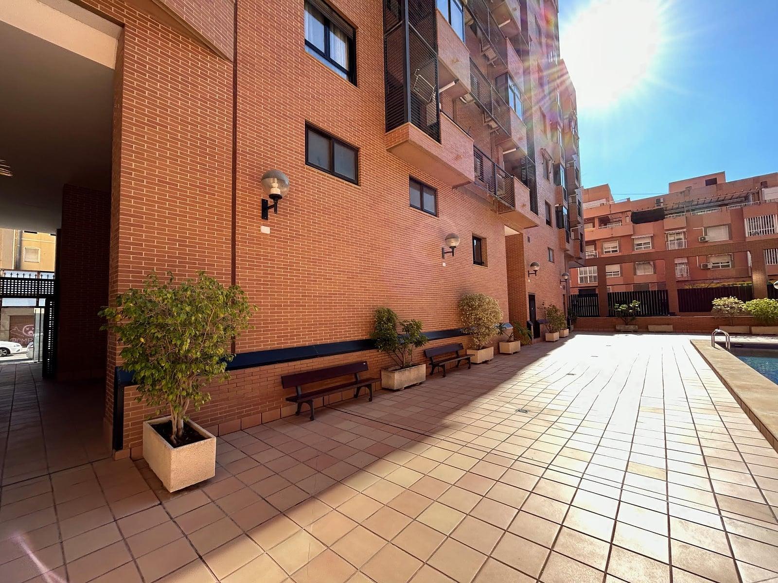 Apartments in Alicante Centro, Alicante — photograph 5