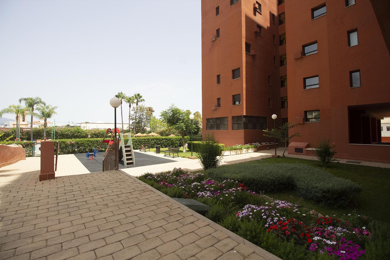 Apartments in Estepona Centro, Estepona — photograph 3