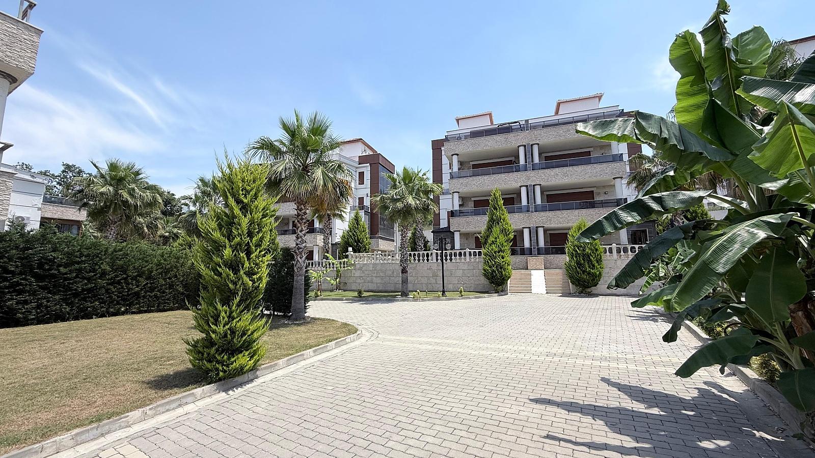 Apartments in Soğucak Mh, Bilgekent Sitesi No:147 — photograph 3