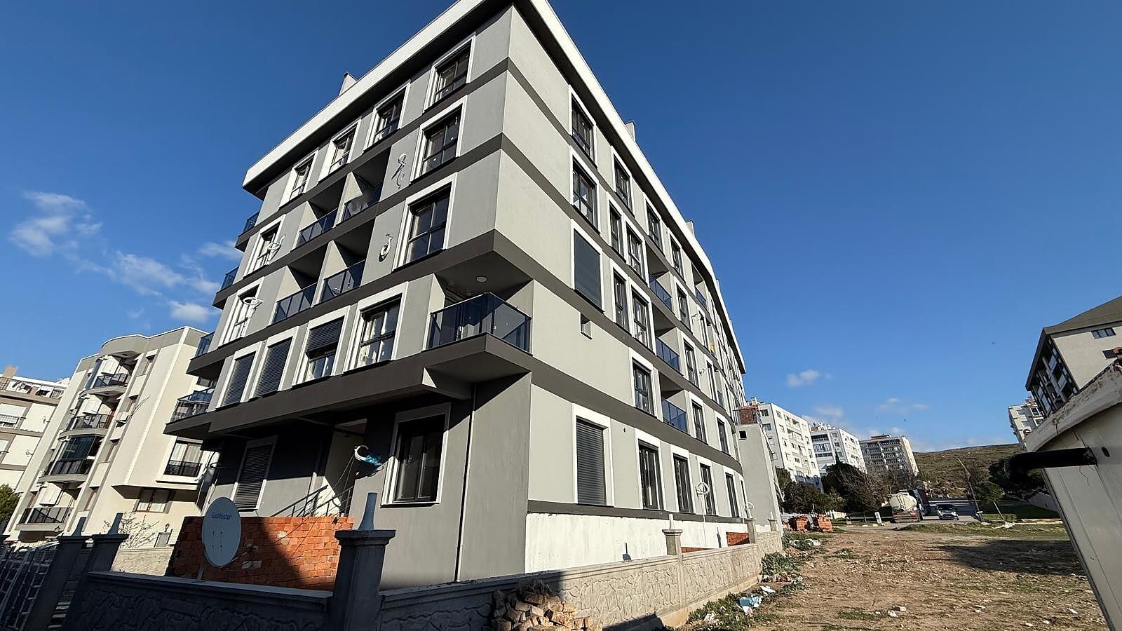 Apartments in Kemal Atatürk, Menemen — photograph 5