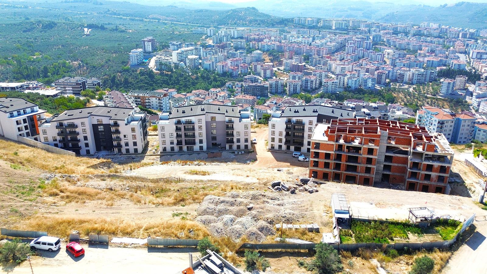 Apartments in Güzelyalı Burgaz, Kızıltoprak Cd. No:9 — photograph 5