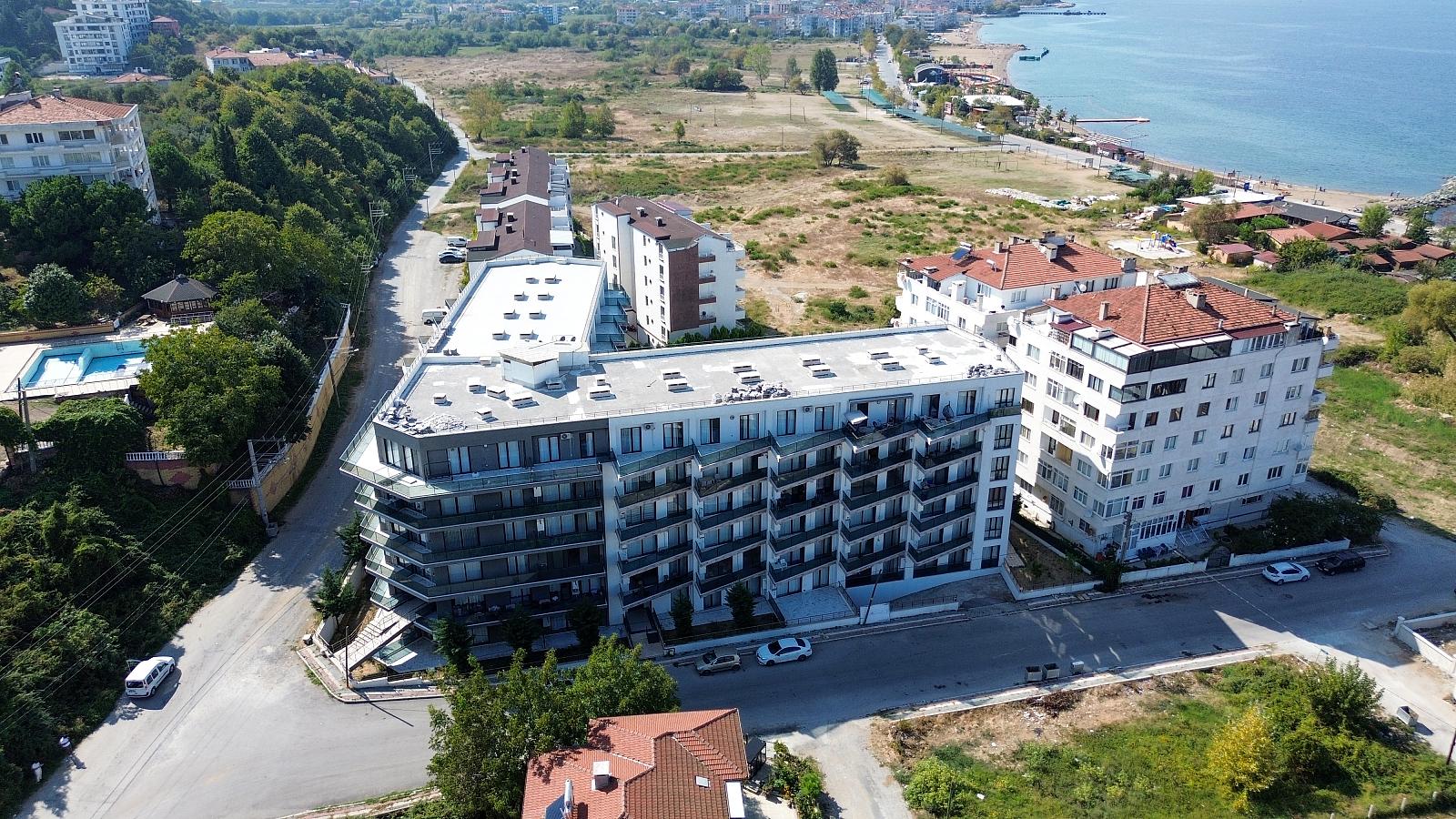 Apartments in Teşvikiye Bld. (Karşıyaka Mh.), Çınarcık — photograph 4