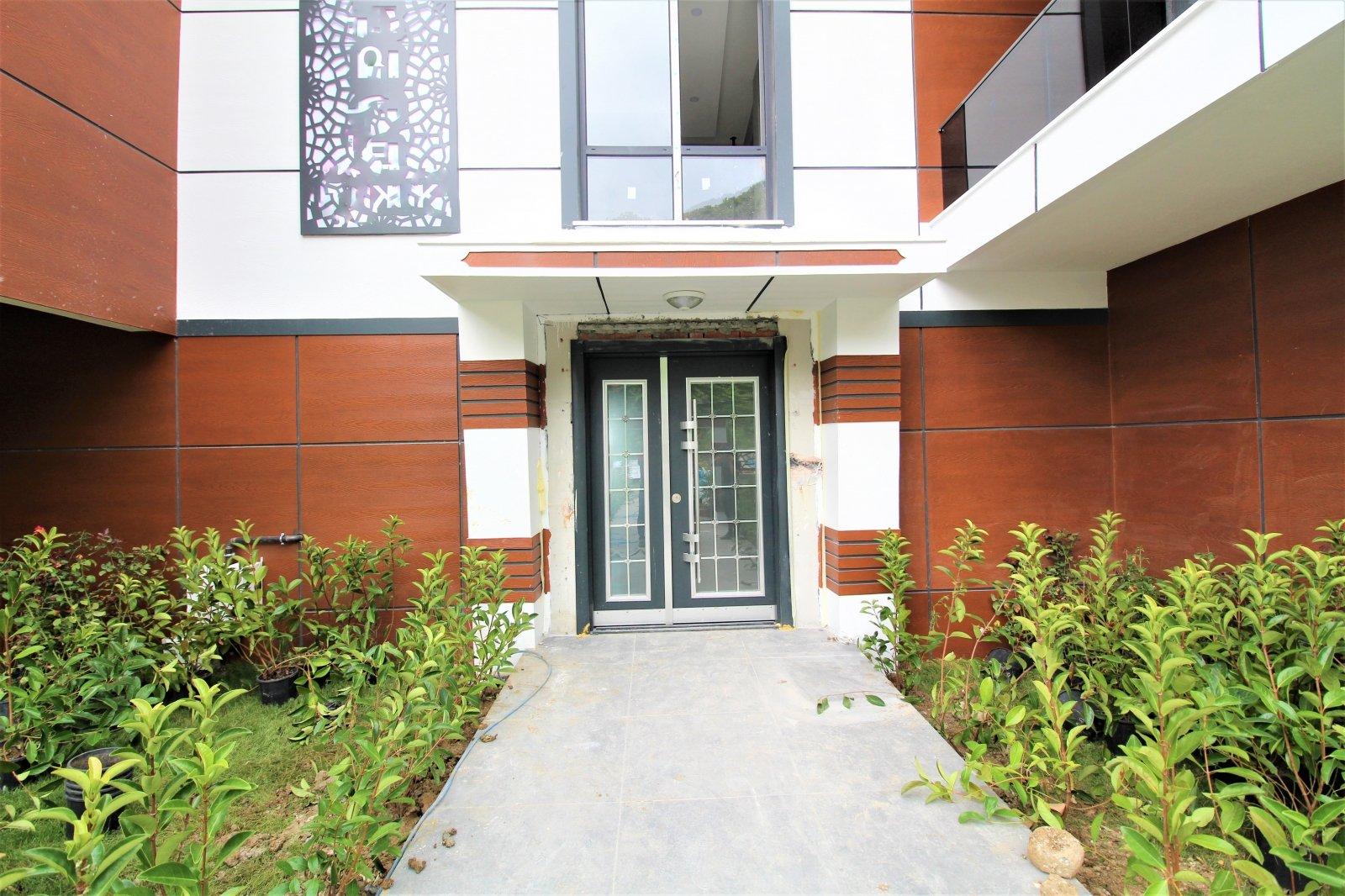 Apartments in Harmanlar, Çınarcık (YVX-00070) — photograph 5