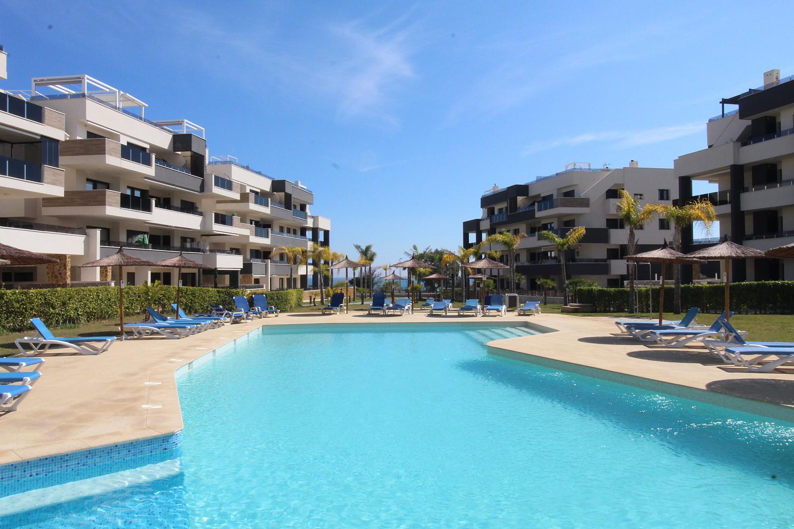 Apartments in Playa Flamenca, Orihuela — photograph 2