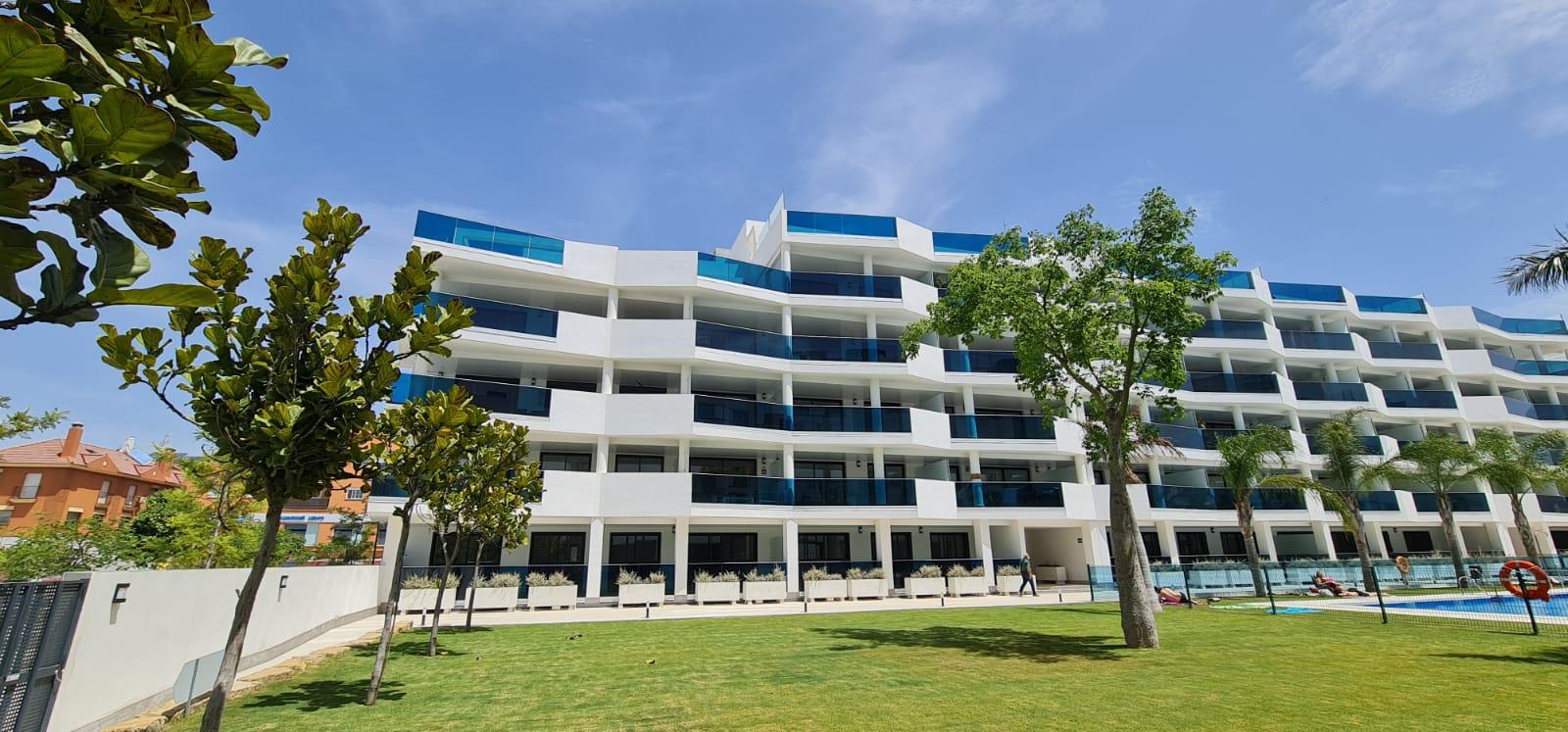 Apartments in Las Lagunas, Mijas — photograph 4